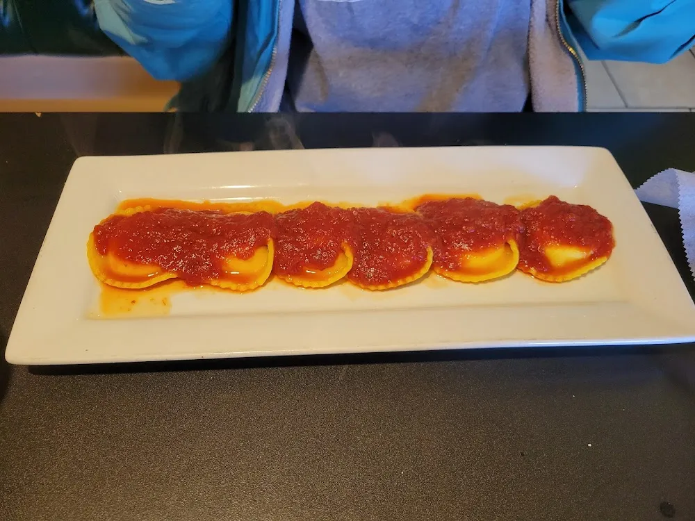 Cheese Ravioli with Marinara Sauce